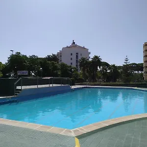 https://la-pineda-beach-studio-near-port-aventura.catalonia-hotels.com
